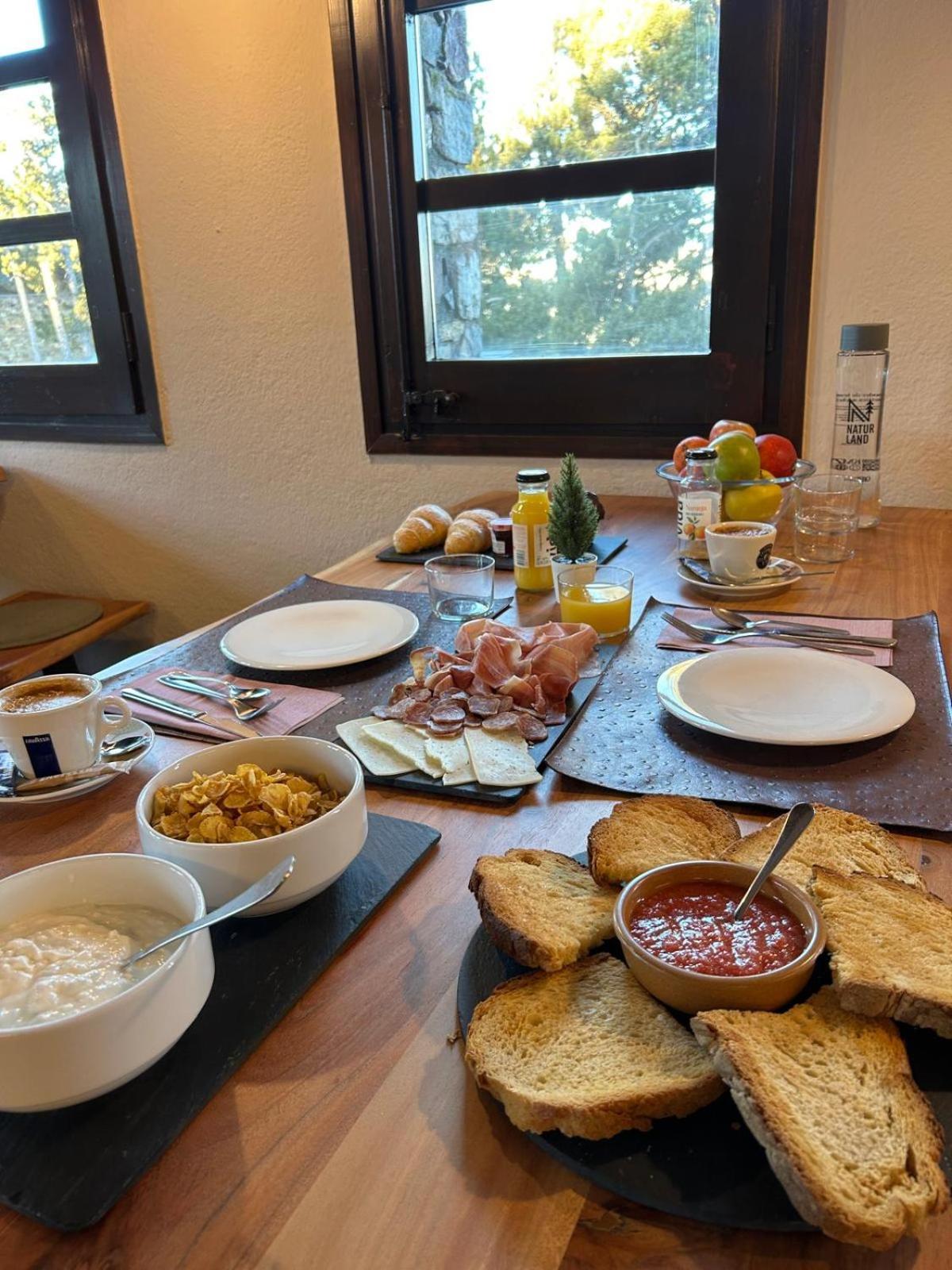 Sant Julià de Lòria Borda Conangle Mountain Lodge מראה חיצוני תמונה